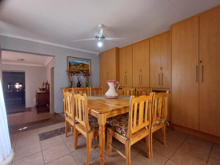 4 Bedroom Property for Sale in Doringkruin North West